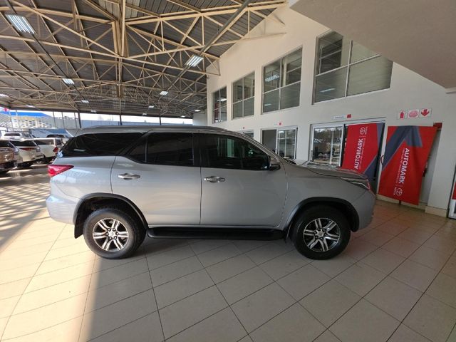 2022 Toyota Fortuner 2.4 GD-6 Raised Body, photo 3