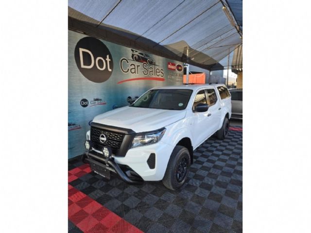 2025 Nissan Navara 2.5D XE Double-Cab, photo 2