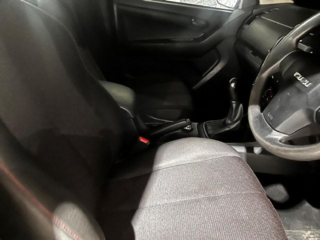 2026 Isuzu D-Max 1.9 DDI L 4x4 Double-Cab, photo 5