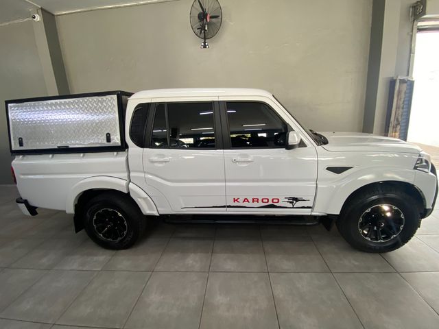 2026 Mahindra Pik Up Vehicle includes original removal Towbar, Securi-L, photo 2