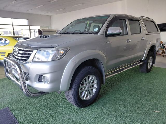 2012 Toyota Hilux 3.0 D-4D Raider Raised Body Double-Cab, photo 3