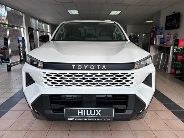 2026 Toyota Hilux 2.8 GD-6 RB SRX Auto Double-Cab, photo 4