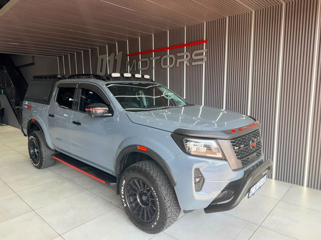 2021 Nissan Navara 2.5 DDTi PRO-2X Auto Double-Cab, photo 2