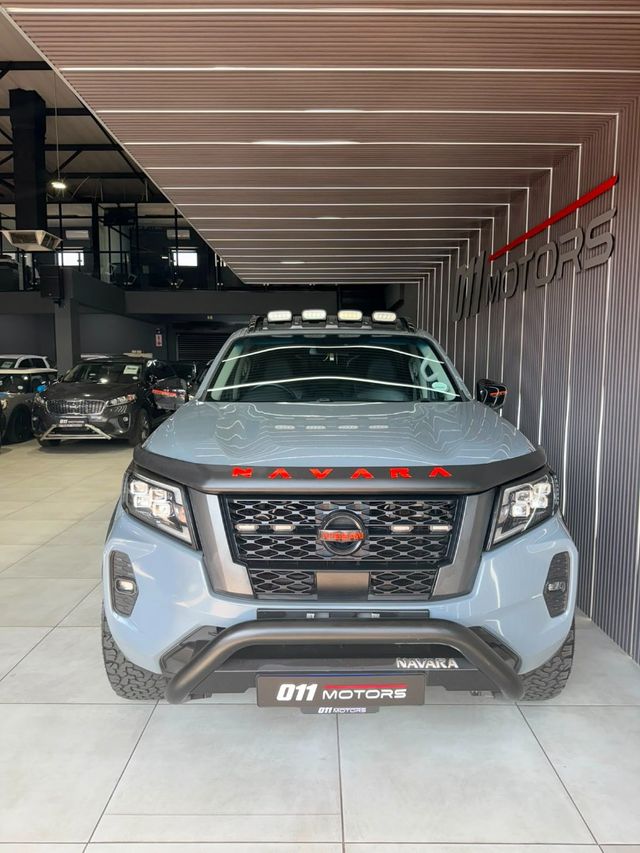 2021 Nissan Navara 2.5 DDTi PRO-2X Auto Double-Cab, photo 3