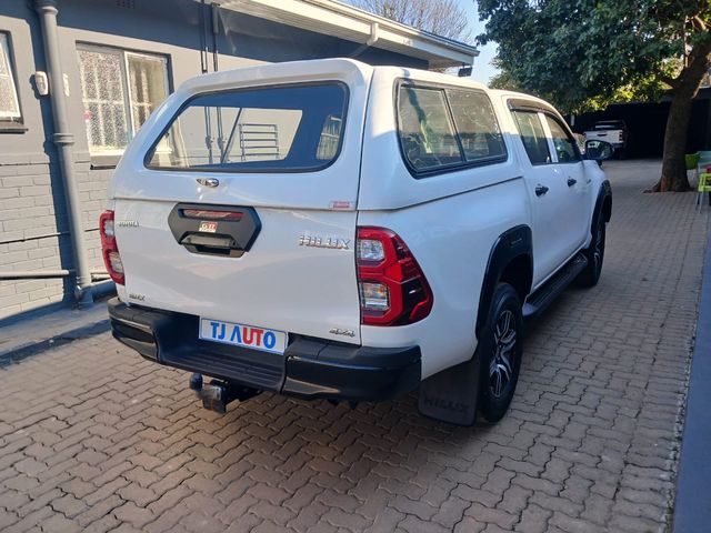 2019 Toyota Hilux 2.4 GD-6 SRX 4x4 Auto Double-Cab, photo 4