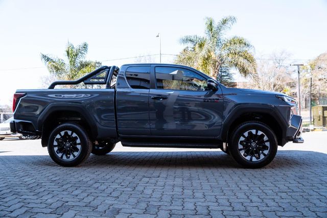 2026 Toyota Hilux 2.8 GD-6 RB Raider X Auto Extended Cab, photo 5