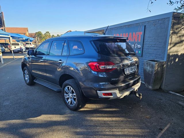 2017 Ford Everest 2.2 TDCi XLT Auto, photo 3