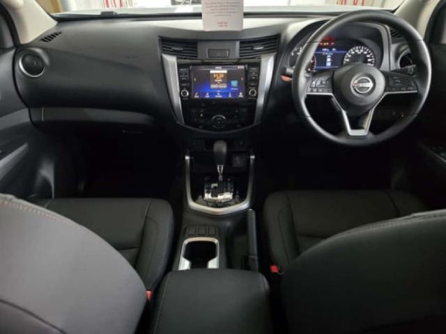 2026 Nissan Navara 2.5DDTi Stealth Auto, photo 3