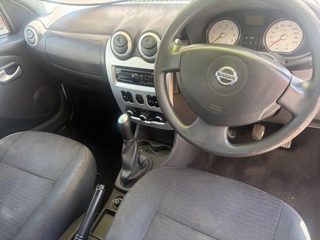 2022 Nissan NP200 1.6 SE, photo 3