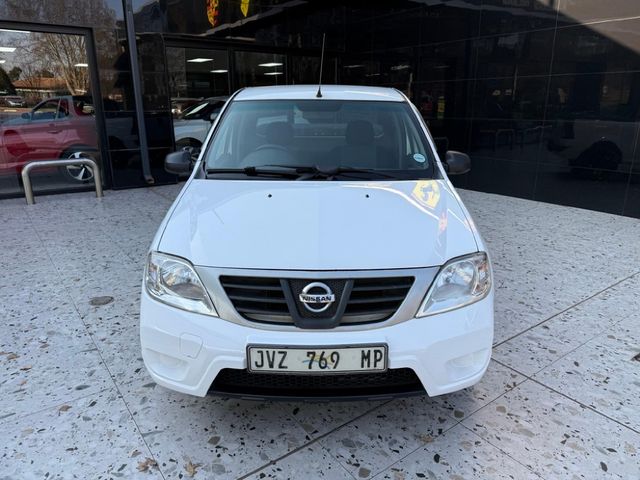 2018 Nissan NP200 1.6, photo 2