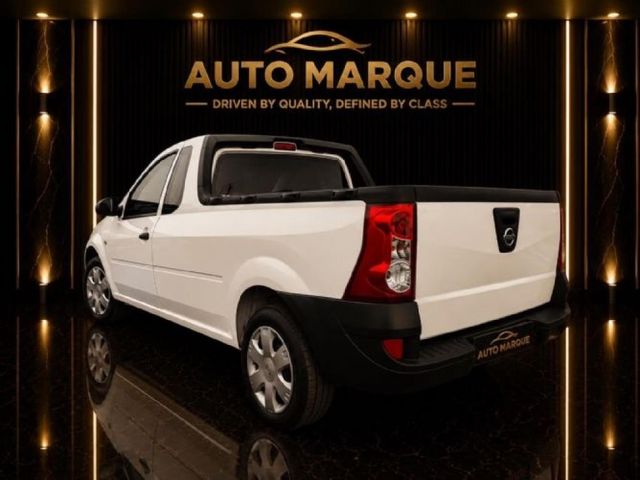 2024 Nissan NP200 1.6 A/C Safety Pack, photo 4