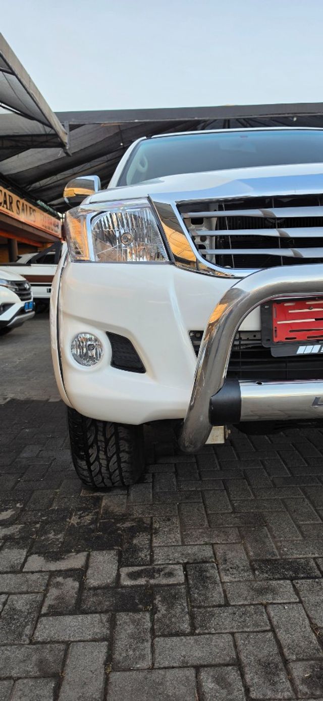 2013 Toyota Hilux 2.7 VVTi Raider Raised Body Double-Cab, photo 3