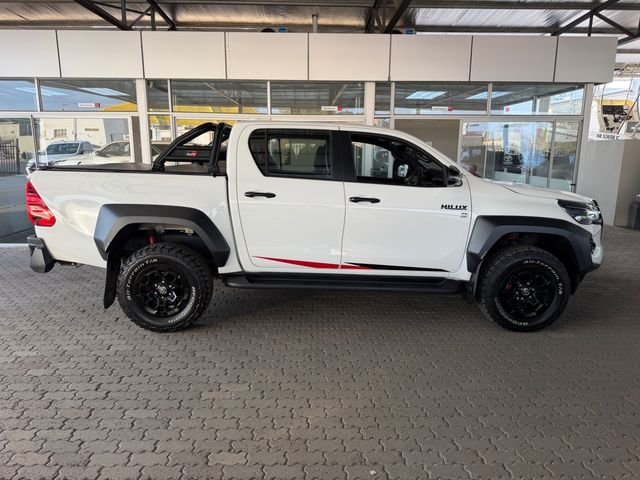2025 Toyota Hilux 2.8GD-6 GR-Sport Double-Cab 4x4, photo 3