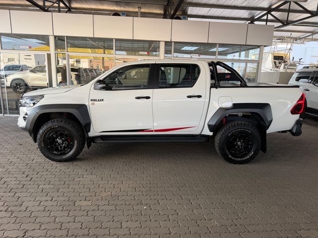 2025 Toyota Hilux 2.8GD-6 GR-Sport Double-Cab 4x4, photo 4