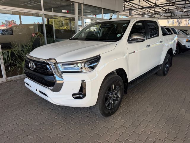 2025 Toyota Hilux 2.8 GD-6 Raised Body Raider Auto Double-Cab, photo 2