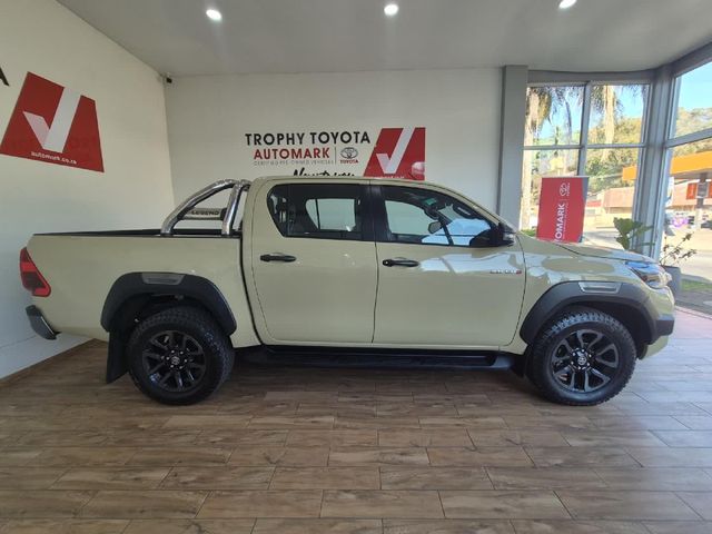2022 Toyota Hilux 2.8 GD-6 Raised Body Legend Auto Double-Cab, photo 3