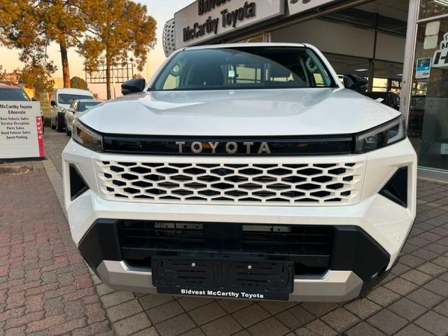 2026 Toyota Hilux 2.8 GD-6 RB Raider X 4x4 Auto Extended Cab, photo 3