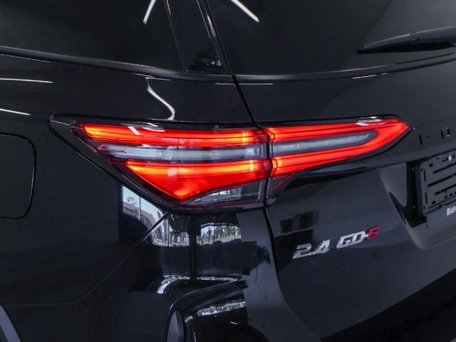 2026 Toyota Fortuner 2.4 GD-6 R/B Auto, photo 4