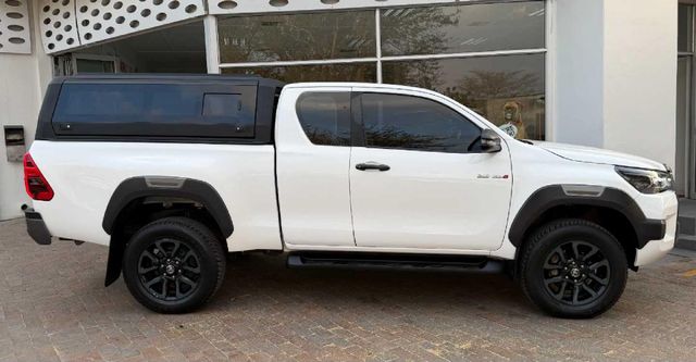 2024 Toyota Hilux 2.8 GD-6 Raised Body Legend 4x4 Extended Cab, photo 3
