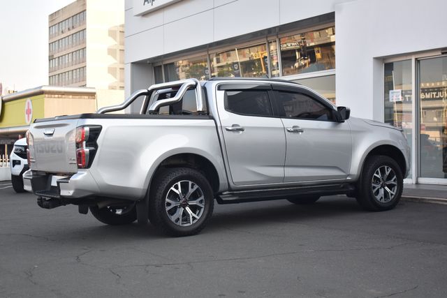 2023 Isuzu D-Max 3.0 DDI HR ISE (N/R) Auto Double-Cab, photo 3