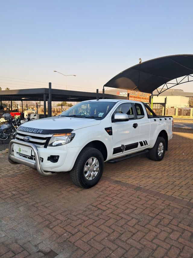 2015 Ford Ranger 3.2 TDCi XLS SuperCab, photo 3