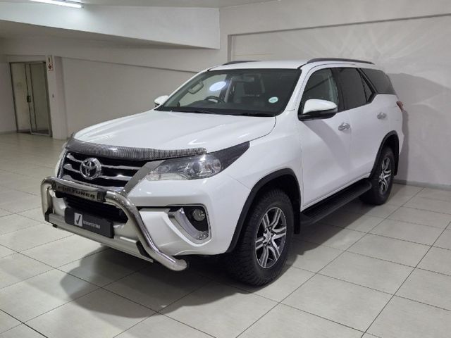 2019 Toyota Fortuner 2.4 GD-6 Raised Body