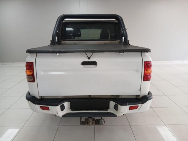 2023 Mahindra Pik Up 2.2 mHawk S6 4x4 Double-Cab, photo 3