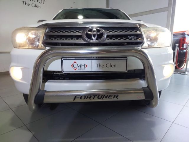 2011 Toyota Fortuner 4.0 V6 Auto 4x4, photo 2