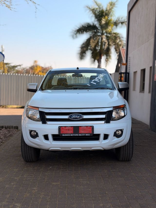 2015 Ford Ranger 2.2 TDCi XLS 4x4 Single-Cab, photo 2