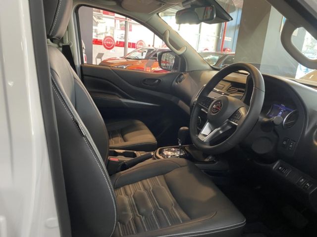 2026 Nissan Navara 2.5 DDTi PRO-2X Auto Double-Cab, photo 5