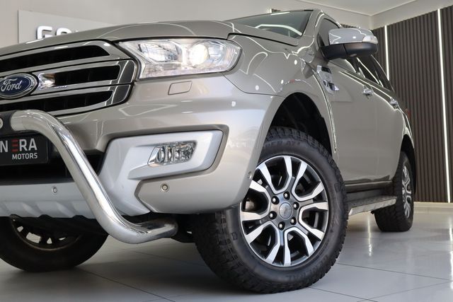 2017 Ford Everest 3.2 TDCi LTD 4x4 Auto, photo 3