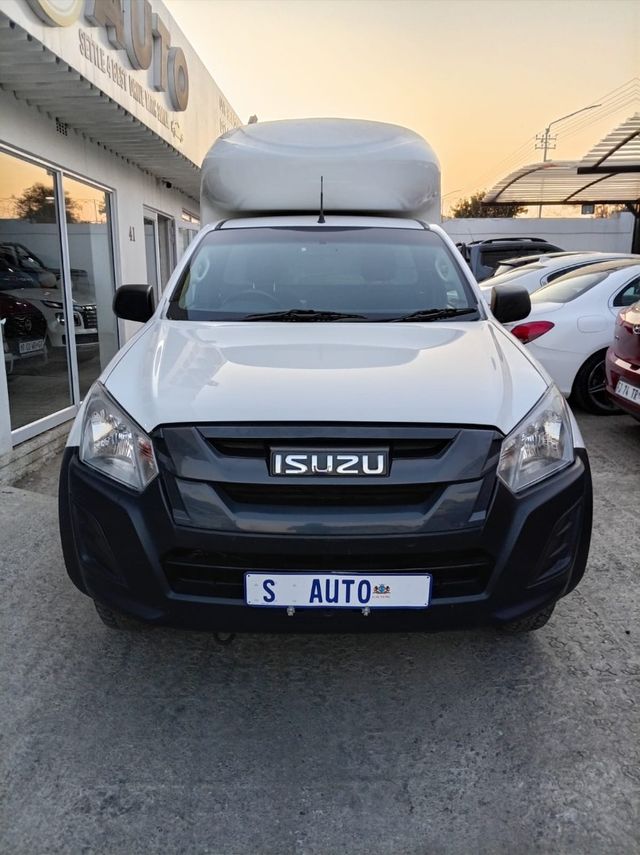 2022 Isuzu KB 250, photo 3