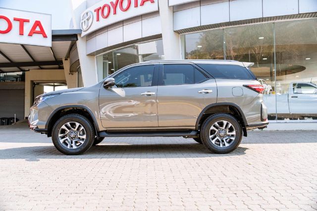 2026 Toyota Fortuner 2.4 GD-6 R/B Auto, photo 3