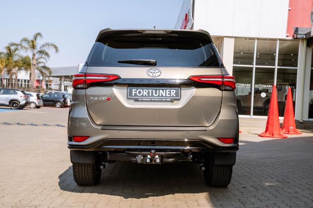 2026 Toyota Fortuner 2.4 GD-6 R/B Auto, photo 5