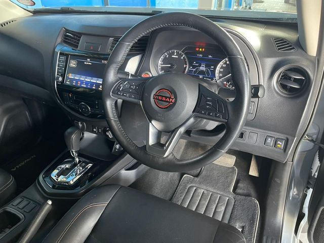 2025 Nissan Navara 2.5 DDTi PRO-4X 4X4 Auto Double-Cab, photo 4