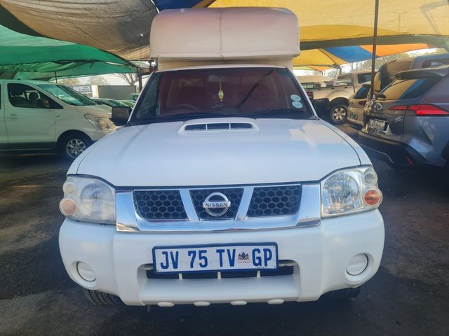 2021 Nissan NP300 2.5 diesel