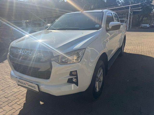 2026 Isuzu D-Max 3.0 DDI LS 4x4 Double-Cab, photo 3