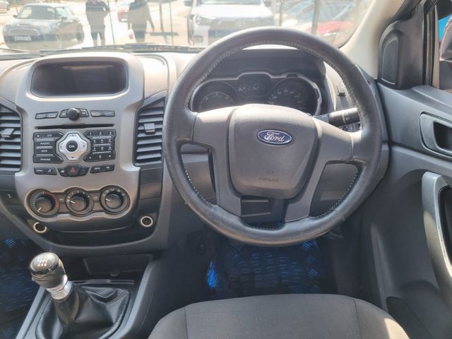 2013 Ford Ranger 2.2 TDCi XLS 4x4 Double-Cab, photo 5