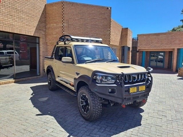 2026 Mahindra Pik Up 2.2 mHawk S11 Dawn 4x4 Auto Double-Cab