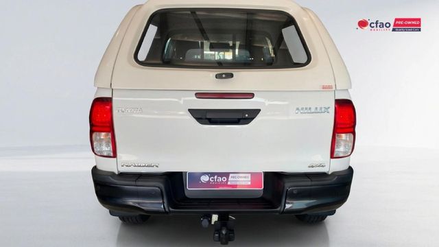 2025 Toyota Hilux 2.4 GD-6 Raider 4x4 Auto Double-Cab, photo 5