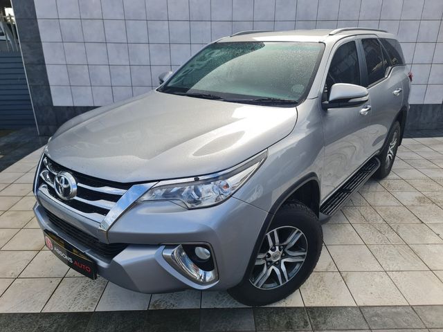 2017 Toyota Fortuner 2.4 GD-6 Raised Body Auto, photo 2