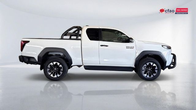 2026 Toyota Hilux 2.8 GD-6 RB Raider X Auto Extended Cab, photo 3