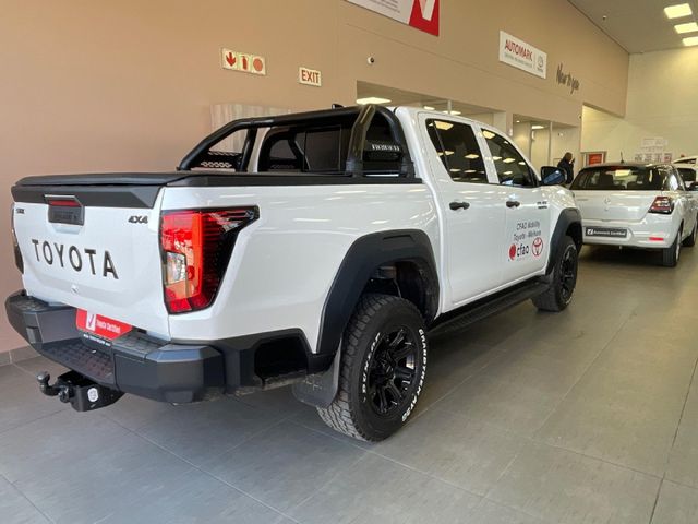 2026 Toyota Hilux 2.8 GD-6 RB SRX 4x4 Auto Double-Cab, photo 2