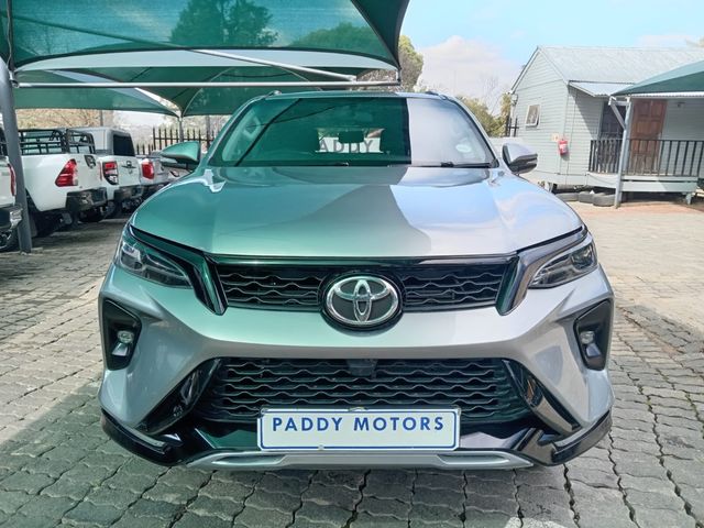 2019 Toyota Fortuner 2.4 GD-6 Raised Body Auto, photo 2