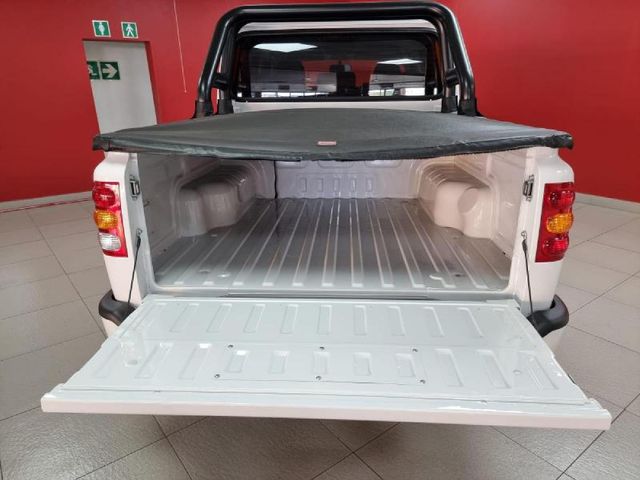 2026 Mahindra Pik Up 2.2 mHawk S6 Double-Cab, photo 4