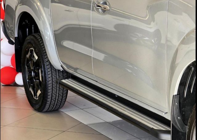 2026 Nissan Navara 2.5D LE 4x4 Double-Cab Auto, photo 2