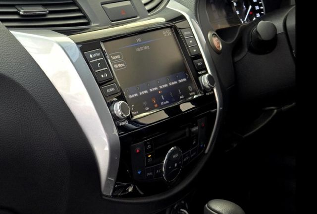 2026 Nissan Navara 2.5D LE 4x4 Double-Cab Auto, photo 5