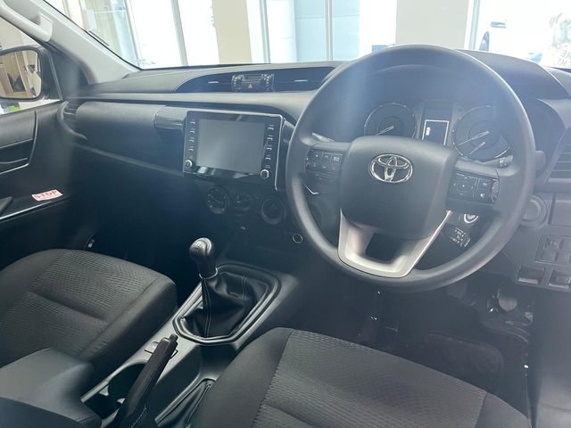 2026 Toyota Hilux 2.4 GD-6 Raised Body Raider Double-Cab, photo 4