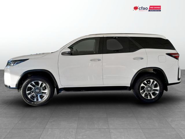 2025 Toyota Fortuner 2.8 GD-6 R/B Auto, photo 3