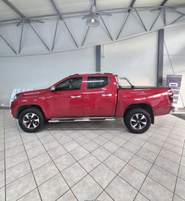 2024 Peugeot Landtrek 1.9D Allure Double Cab Auto, photo 4